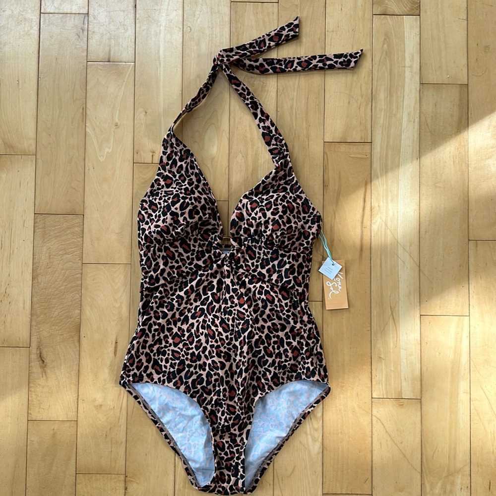 One piece swimsuit